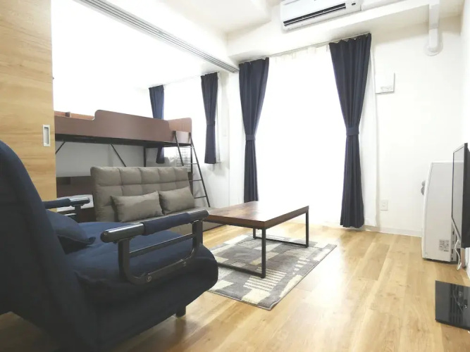 Alpha Square Minami 6 Jo 303