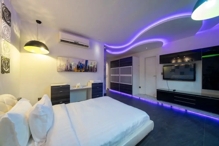 Superior Apartment