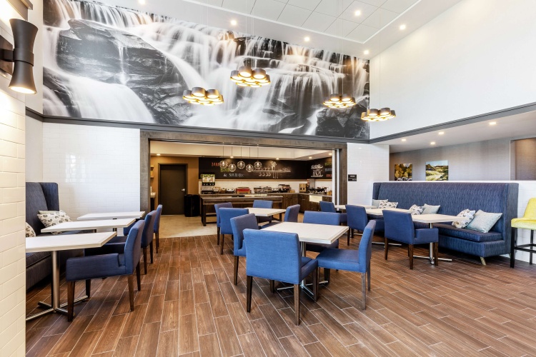 Hampton Inn & Suites Beauport, Quebec, Canada photo 22