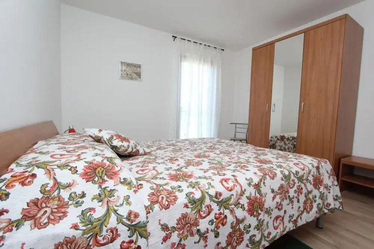 Apartment Mitton 2