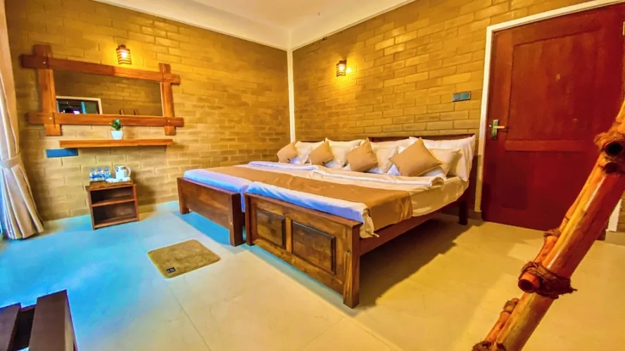 Deluxe room with balcony and with mountain view