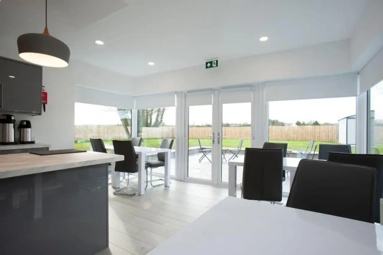 Causeway B & B