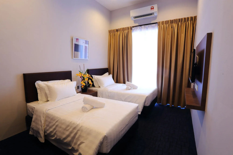 S Boutique Hotel