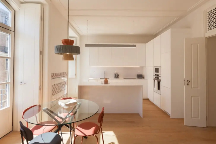 Nomad s Lisbon Call 2bdr Rua Augusta