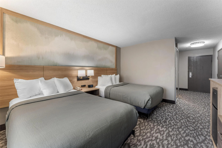Best Western Plus Executive Inn