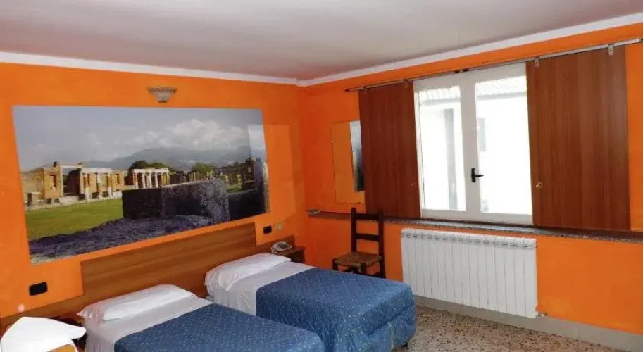 Hotel Rosso Di Sera