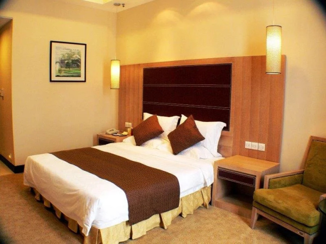 Royal Hotel
