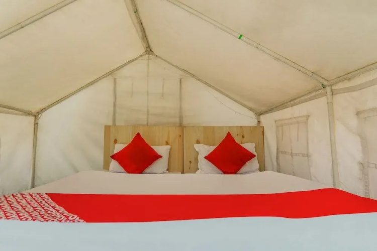 Bikamp by OYO Rooms