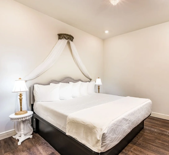 Luxury room