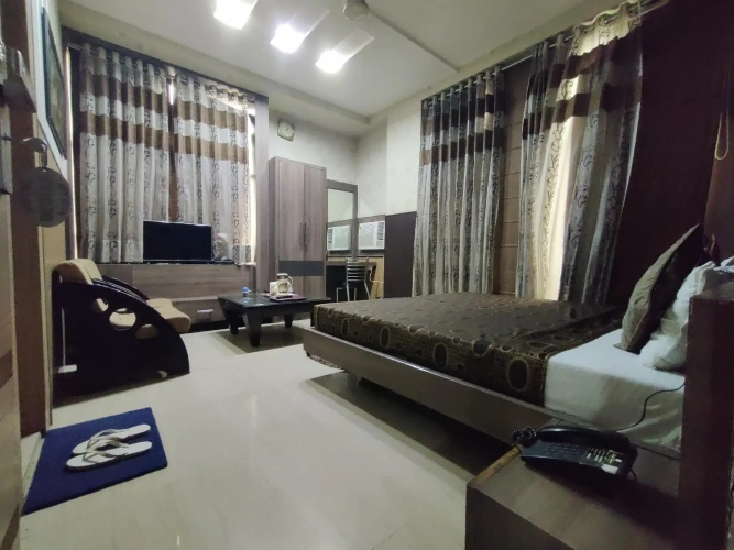Superior Single room with view