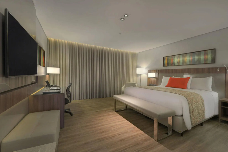 Hotel Deville Prime Campo Grande