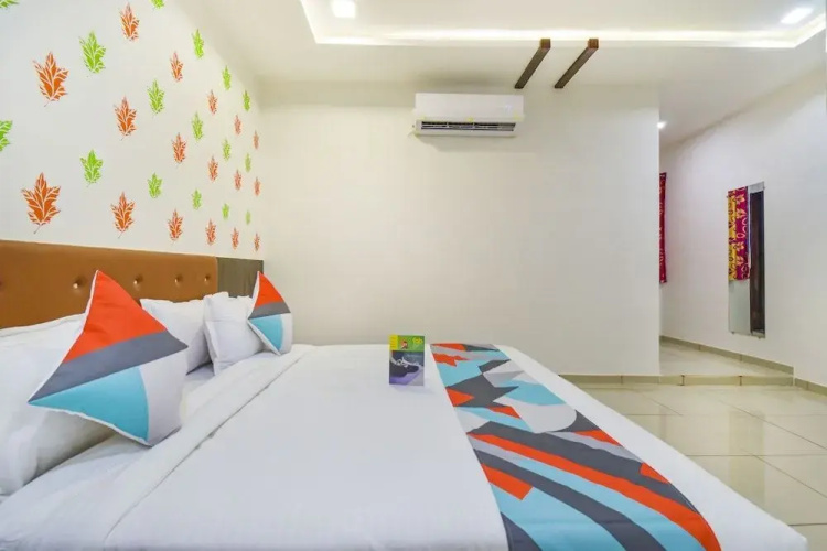 FabExpress Shiv Residency