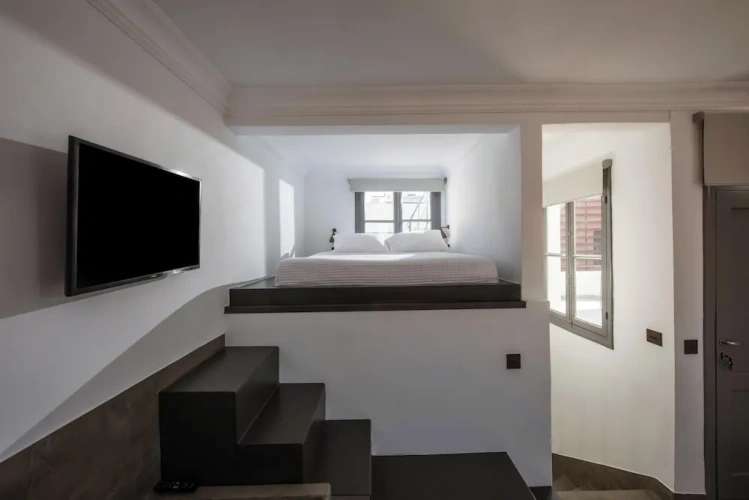 Standard Suite