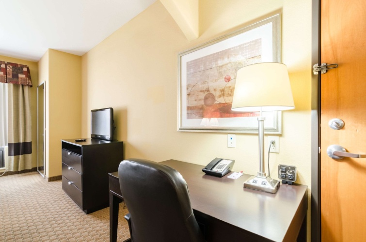 Quadruple Suite