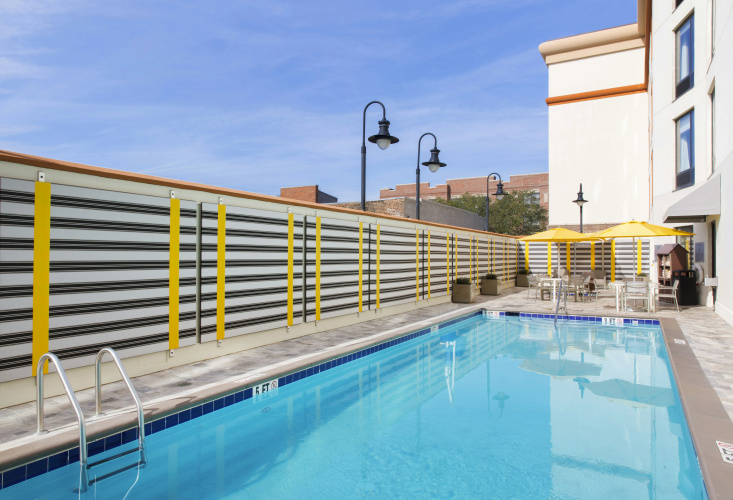 DoubleTree by Hilton Hotel Savannah Historic District photo 16