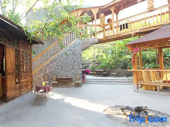 Liulaogen Leisure Qiangjia