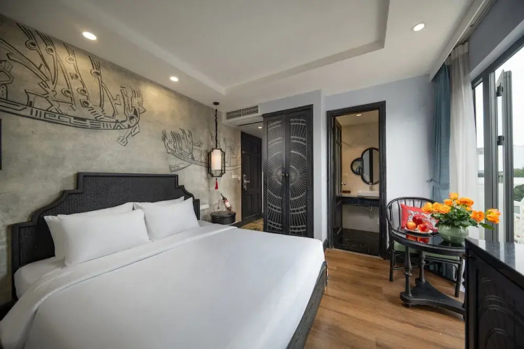 Hanoi Indochine Premium Hotel