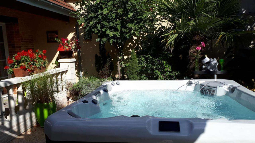 La Crapounette Adults Only