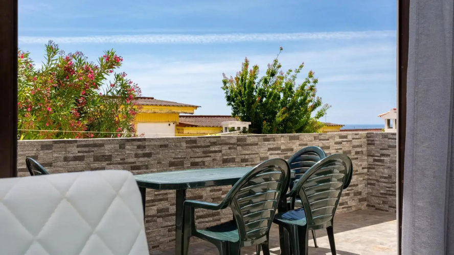 ★ Sea View ★ 1 Minute to Oldtown and Beach ★