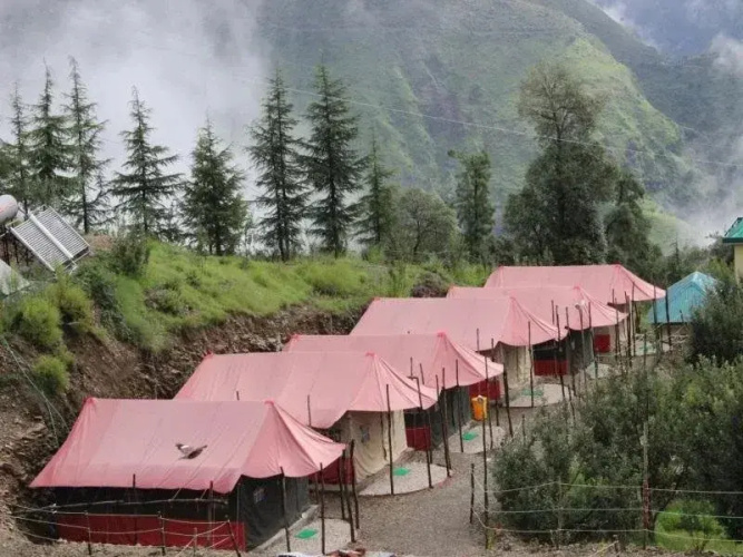 Snow Trails Camp
