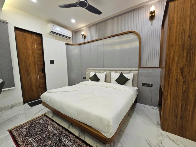 Executive room