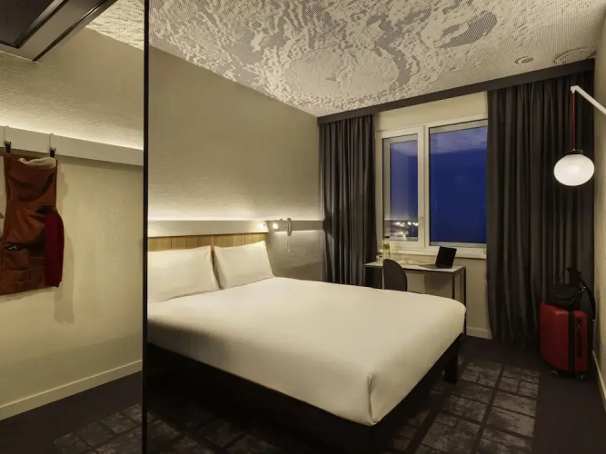 Ibis Kyiv Beresteiska