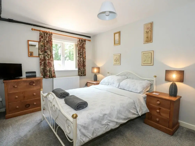 Hadleigh Farm Cottage