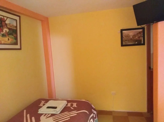 Hostal Vista al Lago