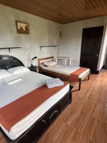 1 Bedroom Comfort room