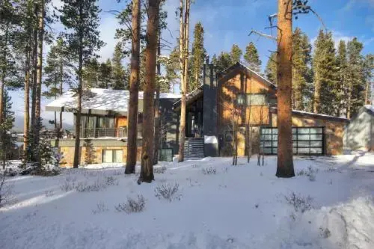 White Cloud Mountain Home