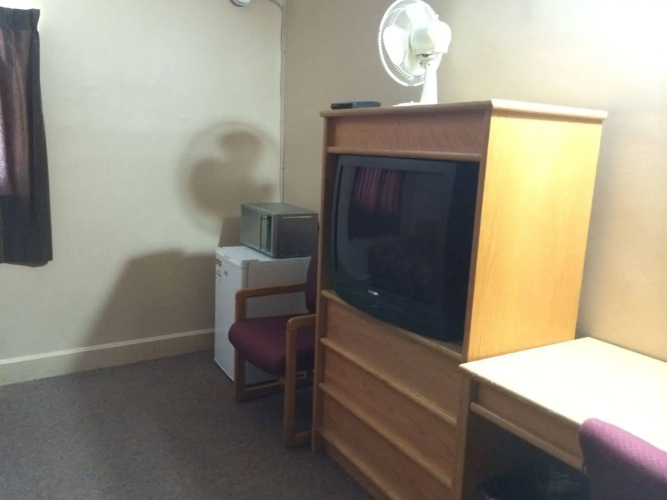 Nights Inn