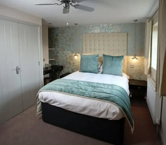 3 Bedrooms Cottage