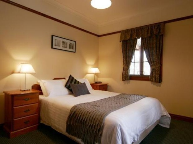 1 Bedroom Cottage with balcony