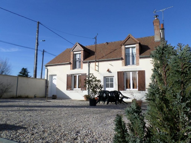 3 Bedrooms Cottage