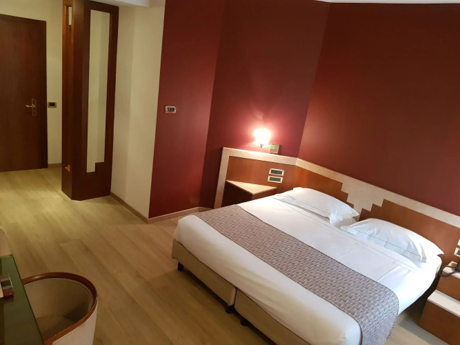 Hotel Astra Ferrara