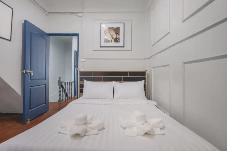 Comfort room