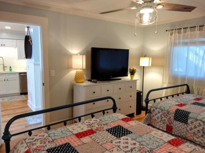 Deluxe Apartment