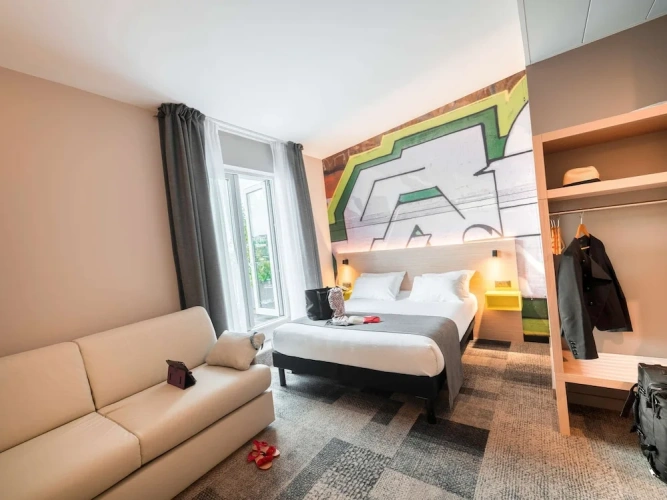 Standard Double Suite