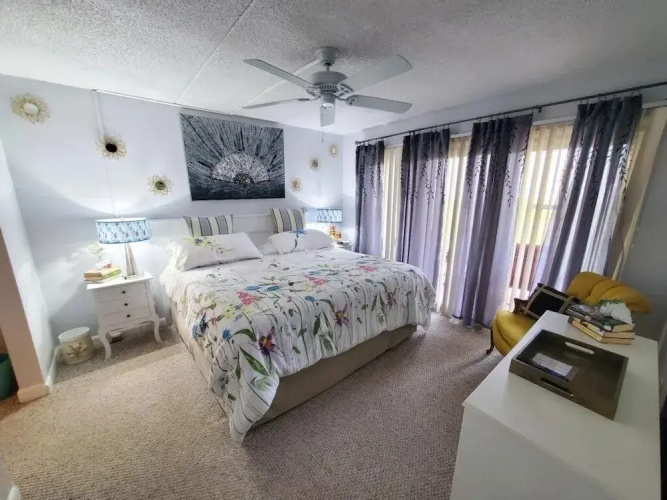 Tradewinds 151 1 Bedroom Condo