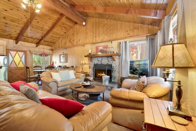 Pine Cone Cottage #2191