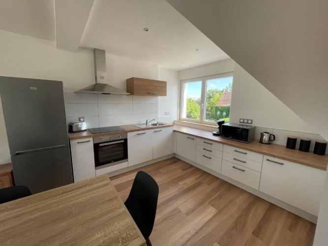 3 Bedrooms Apartment