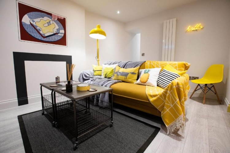1 Bedroom Apartment