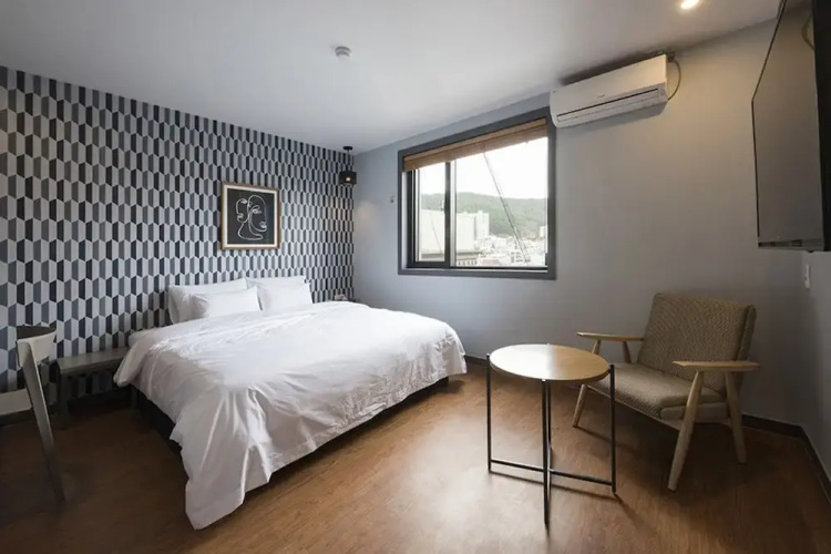 Busan No.25 Yongho