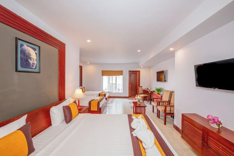 Standard Family room