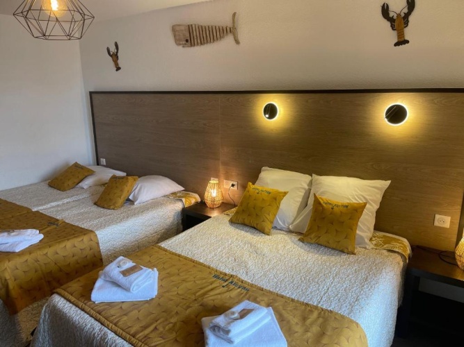 Standard Quadruple room