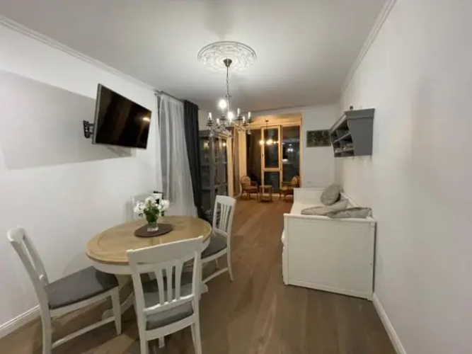 Meta Apartments