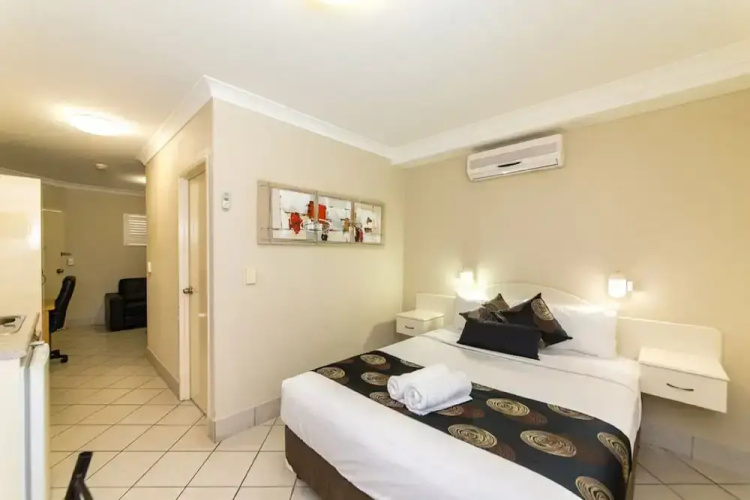 Villa Capri Motel