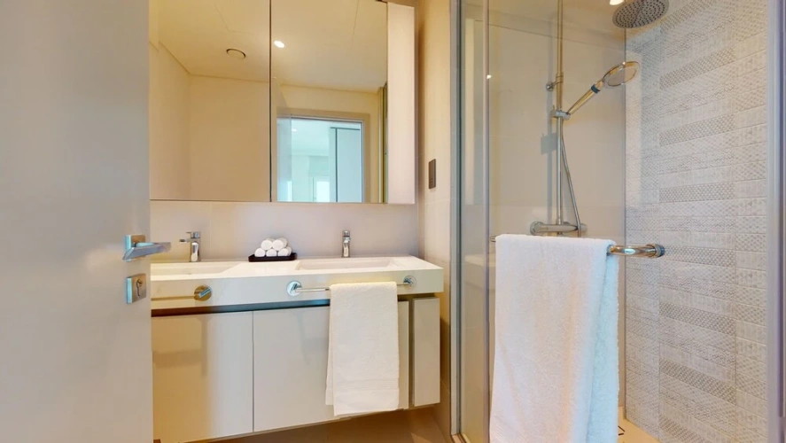 Premium Apartment