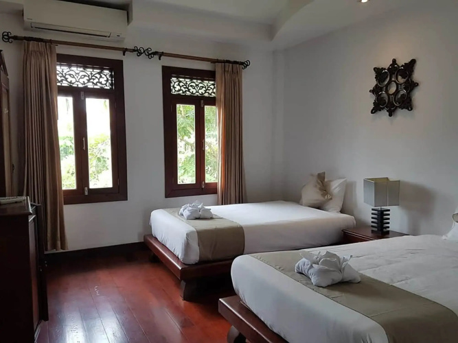 Akira Luang Prabang