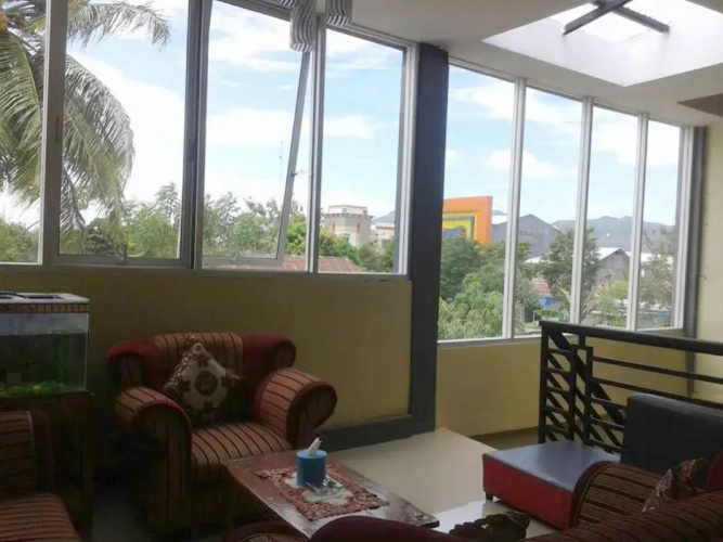 Eljie Hotel